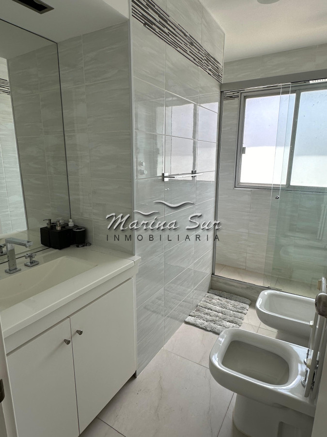 Apartamento ID.218 - Mansa en Venta 3 Dormitorios 2 Baños Primera Fila