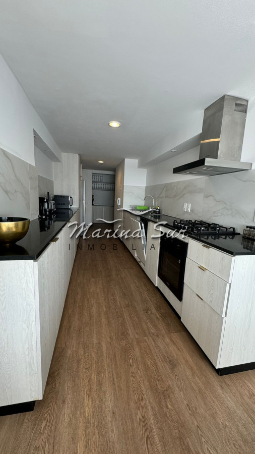 Apartamento ID.119 - Alquiler de Verano Tiburon I - 3 dormitorios más servicio