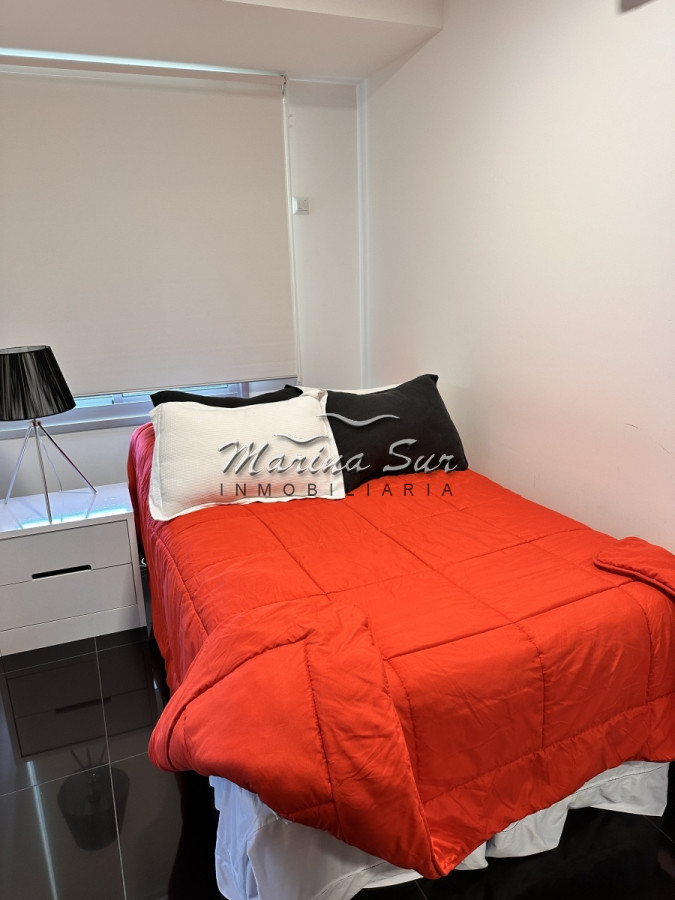 Apartamento ID.95 - Venta 2 Dormitorios en suite  mas dependencia y toilette Playa Brava 