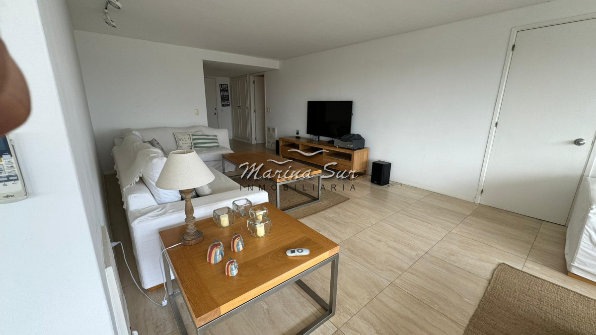 Apartamento ID.107 - Tiburon 1 en Venta 3 Dormitorios más Servicio