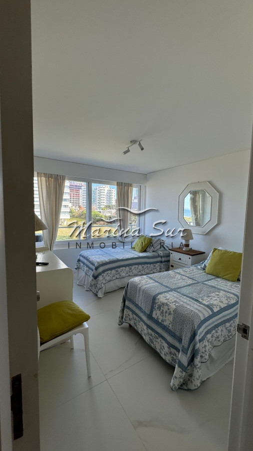 Apartamento ID.112 - Tiburón 1 - Alquiler Temporario 3 dormitorios más servicio