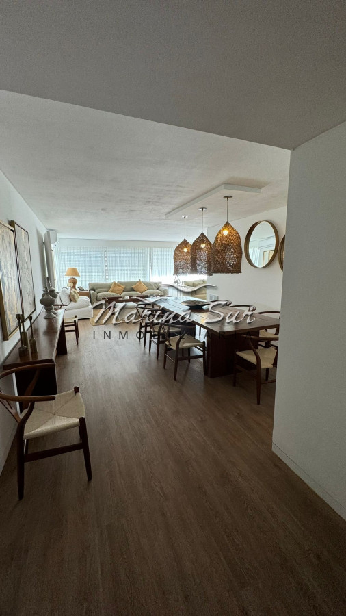 Apartamento ID.119 - Alquiler de Verano Tiburon I - 3 dormitorios más servicio