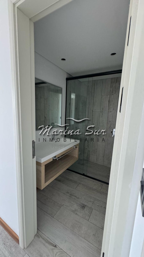 Apartamento ID.71 - En Venta 3 dormitorios 4 baños Surfside Espectaculares Vistas