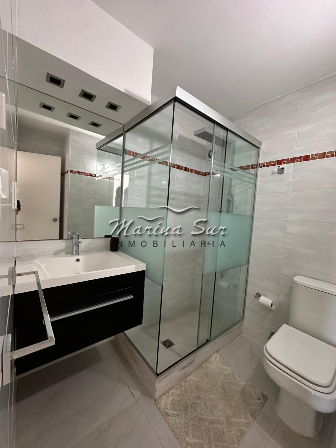 Apartamento ID.218 - Mansa en Venta 3 Dormitorios 2 Baños Primera Fila