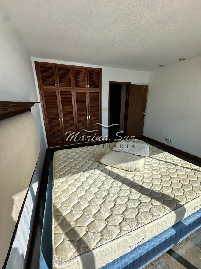 Apartamento ID.322 - Monarca 3 Dormitorios y Servicio Completo