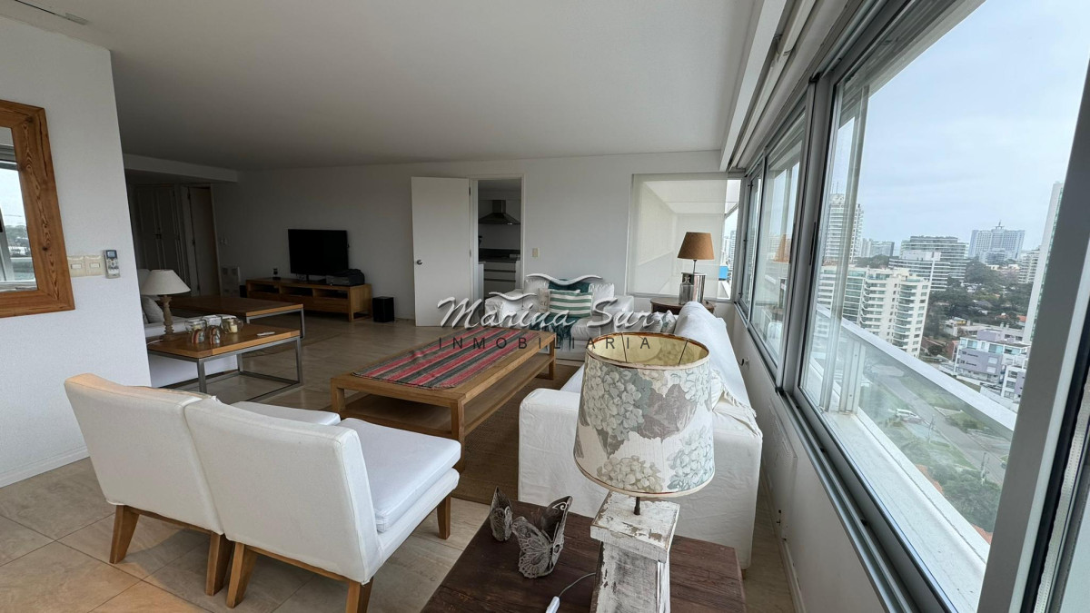 Apartamento ID.107 - Tiburon 1 en Venta 3 Dormitorios más Servicio