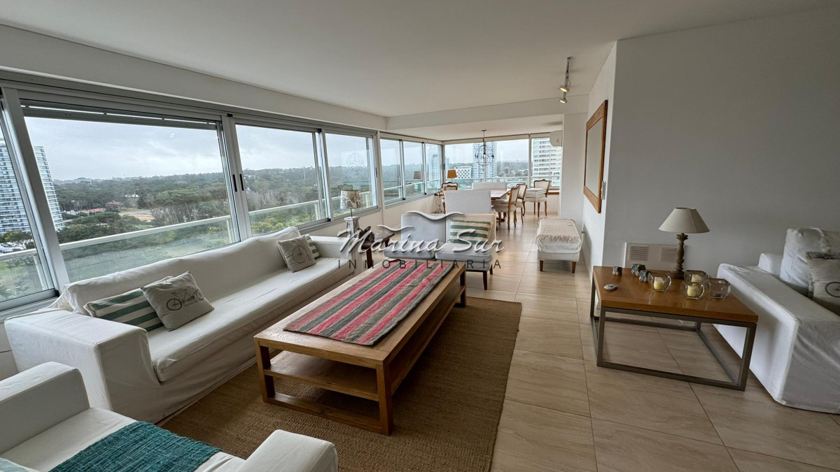 Apartamento ID.107 - Tiburon 1 en Venta 3 Dormitorios más Servicio
