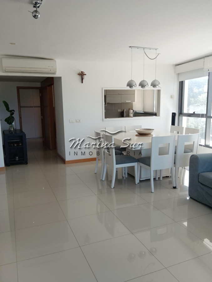 Apartamento ID.20 - Apartamento de tres dormitorios, en una de las mejores zonas de Punta del Este.