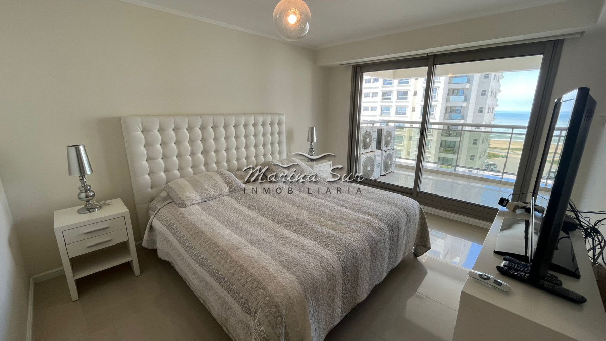 Apartamento ID.18 - Alquilo por temporada apartamento de tres dormitorios con todos los servicios del edificio Imperiale III.
