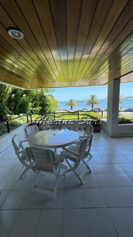 Apartamento ID.62 - Alquiler Anual Invernal 4 dormitorios 4 baños Excelente Zona Puerto