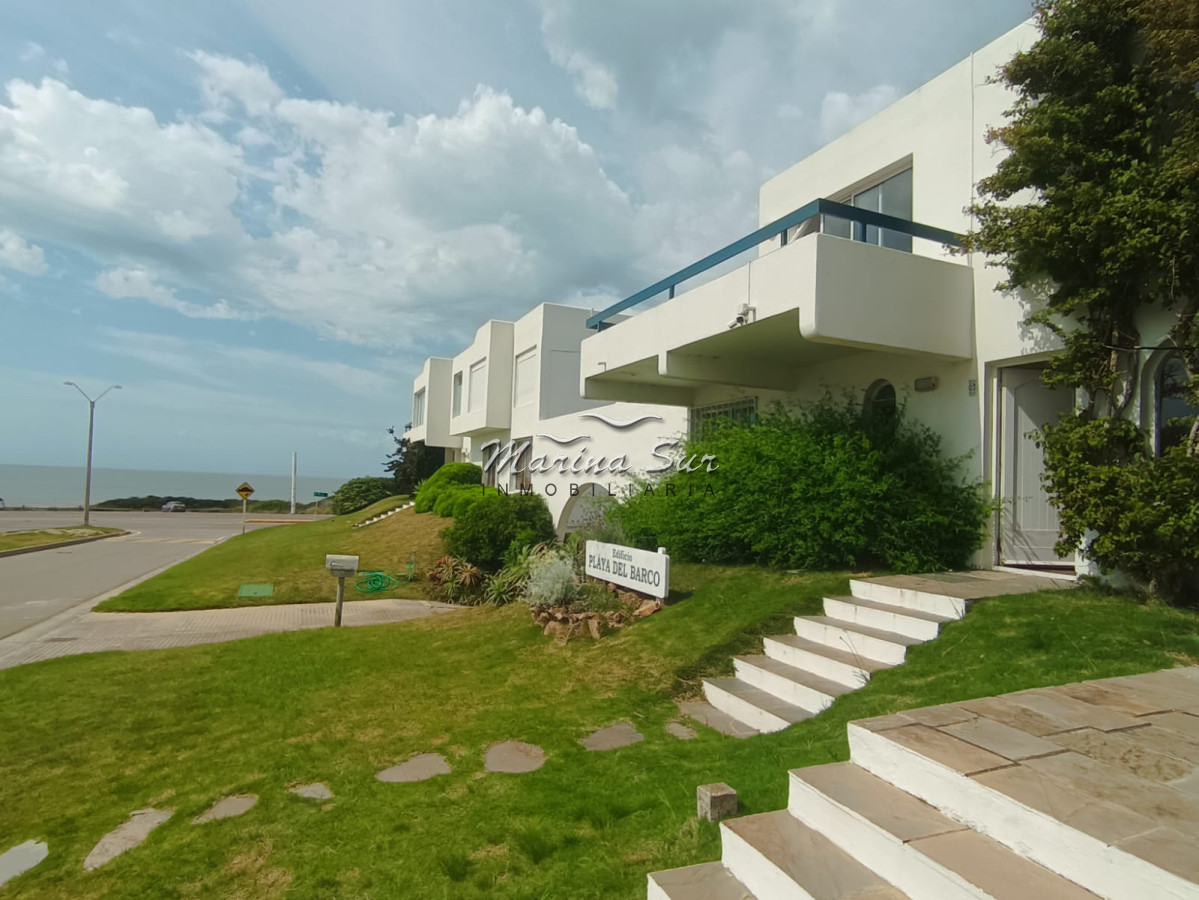 Apartamento ID.202 - Disponible Febrero Frente al Mar La Barra 3 dormitorios 2 baños
