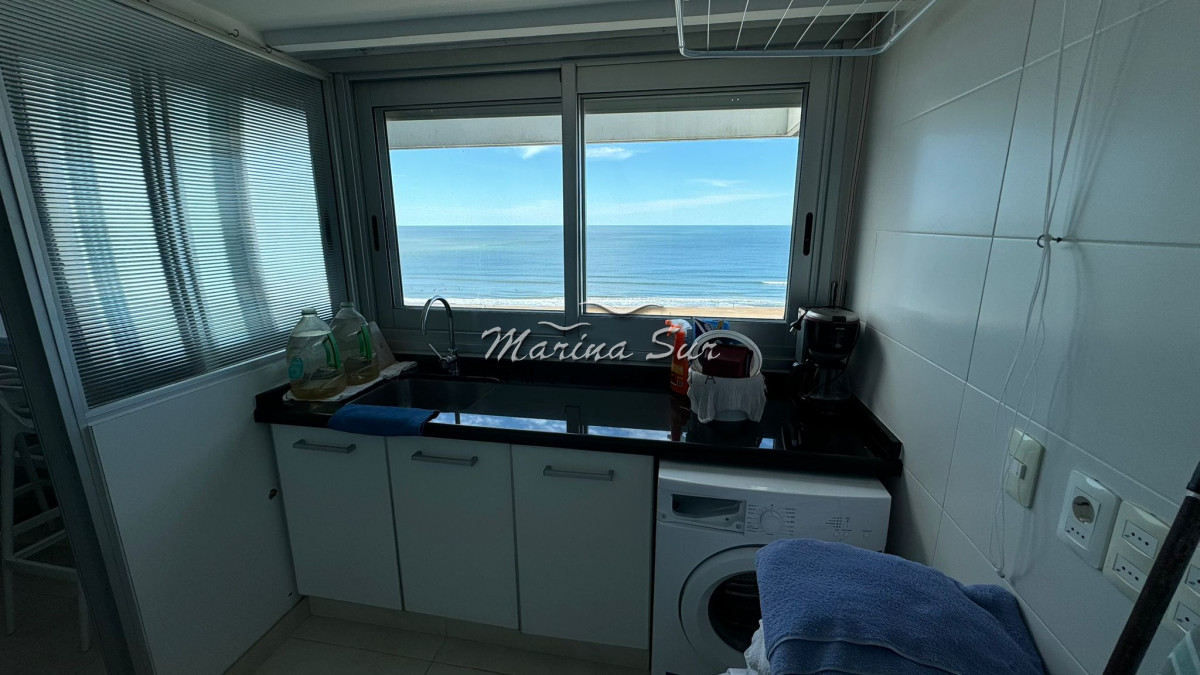 Apartamento ID.204 - Primera Fila Tiburon 1 - 3 dormitorios más servicio completo