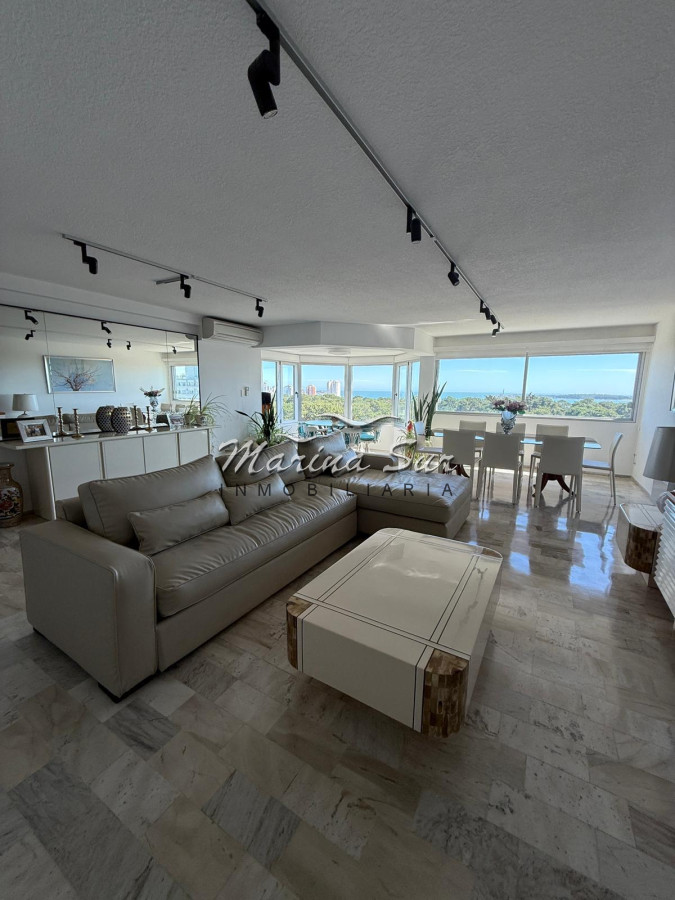 Apartamento ID.223 - Disponible Enero - 3 dormitorios 2 baños Roosevelt P 11