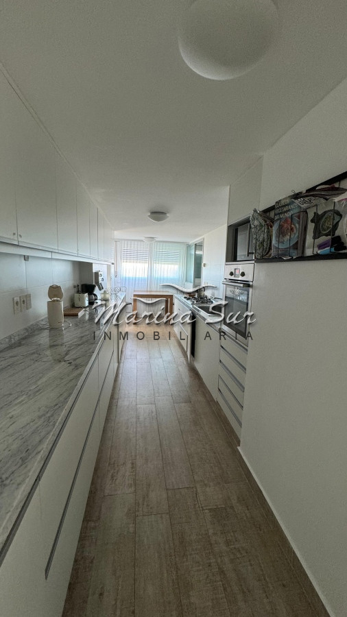 Apartamento ID.113 - Tiburón 1 - Alquiler Temporario 3 dormitorios más servicio