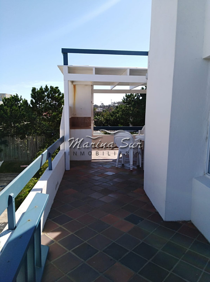 Apartamento ID.202 - Disponible Febrero Frente al Mar La Barra 3 dormitorios 2 baños