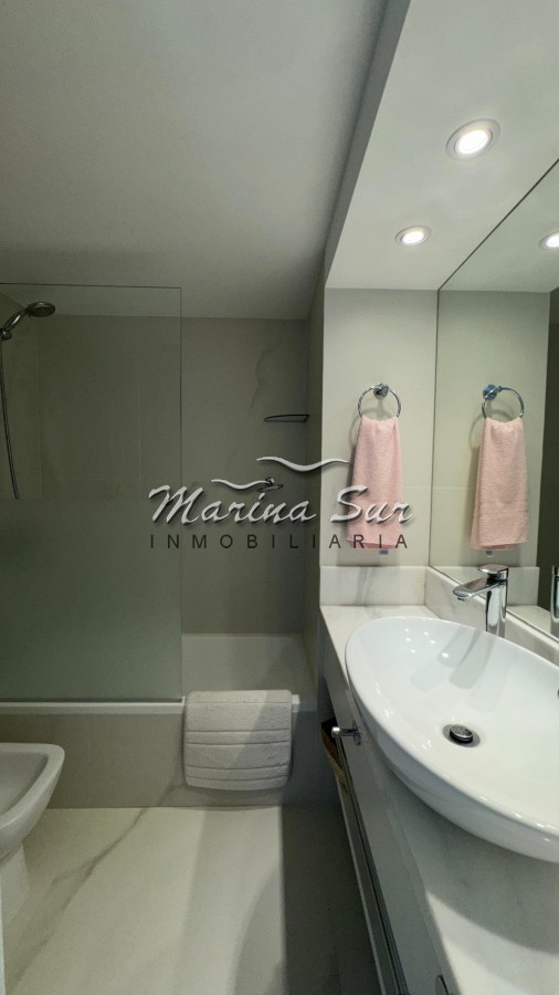 Apartamento ID.112 - Tiburón 1 - Alquiler Temporario 3 dormitorios más servicio