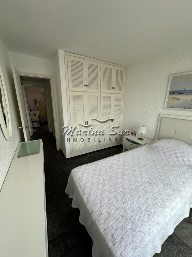 Apartamento ID.301 - OPORTUNIDAD Edificio LOBO 2 Dormitorios en VENTA