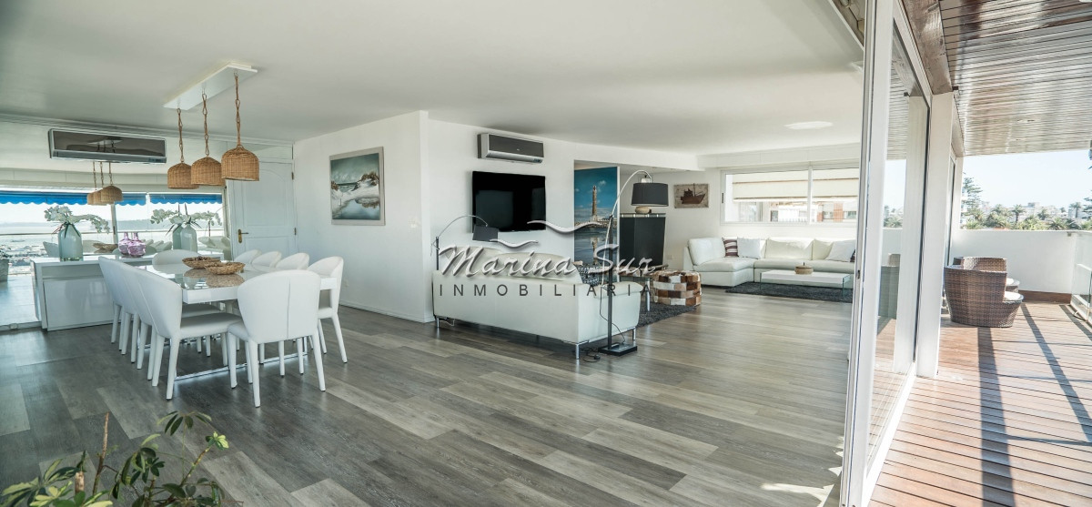 Apartamento ID.131 - Espectacular vista al puerto y mansa - 6 dormitorios 6 baños