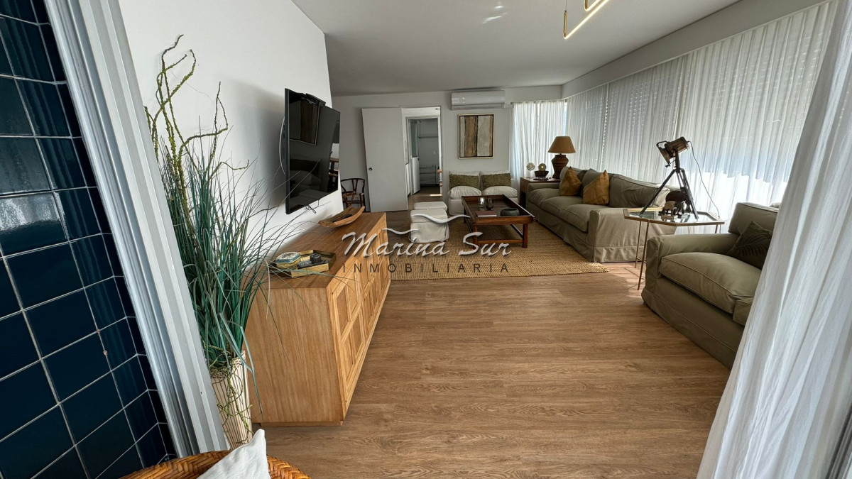 Apartamento ID.119 - Alquiler de Verano Tiburon I - 3 dormitorios más servicio