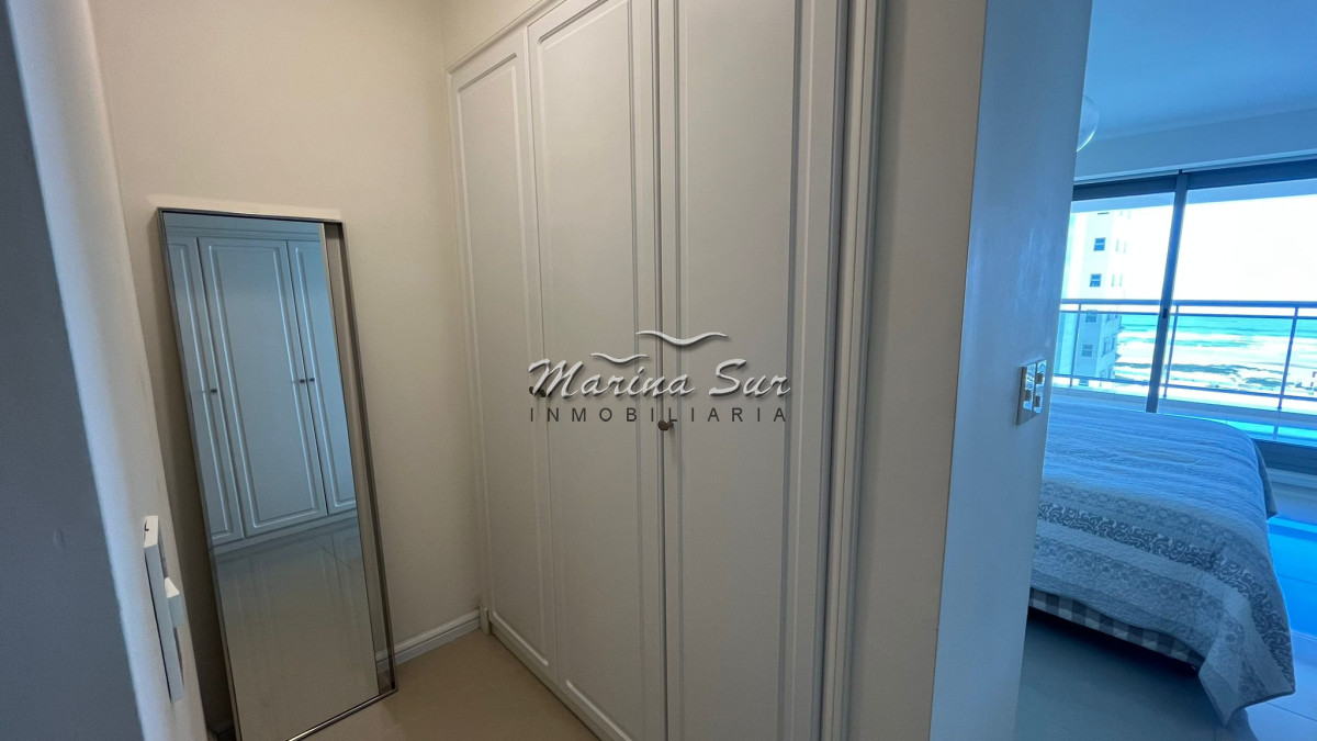 Apartamento ID.18 - Alquilo por temporada apartamento de tres dormitorios con todos los servicios del edificio Imperiale III.