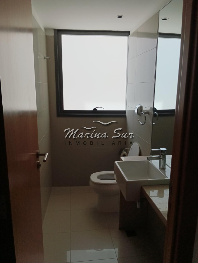 Apartamento ID.20 - Apartamento de tres dormitorios, en una de las mejores zonas de Punta del Este.