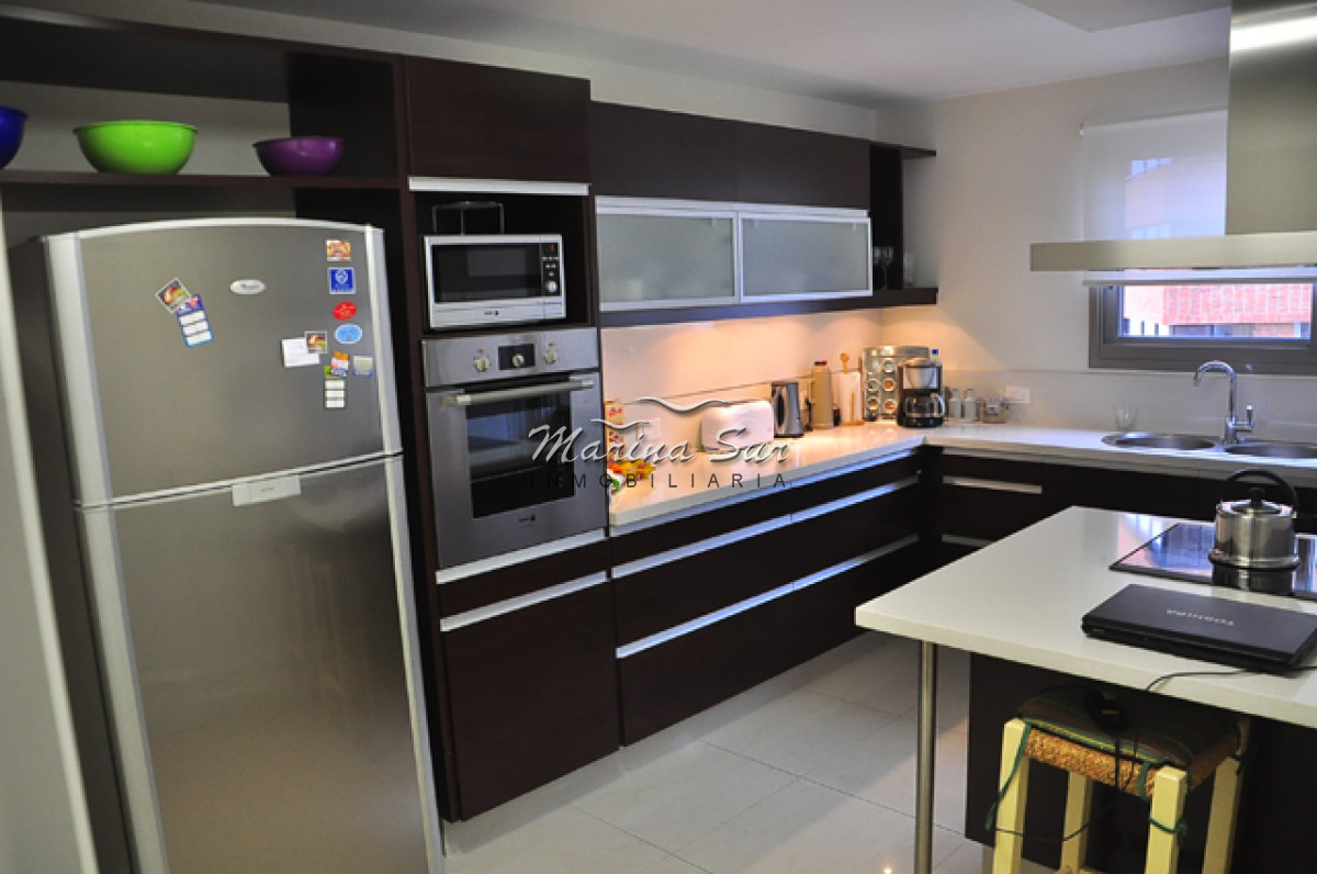 Apartamento ID.138 - Imperiale II en venta 4 Dormitorios 4 baños