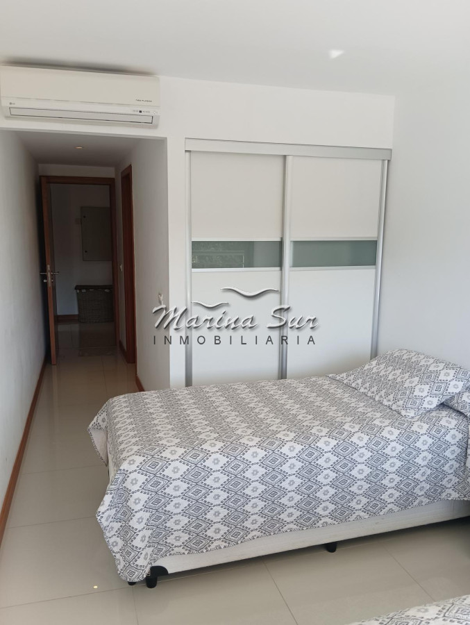 Apartamento ID.20 - Apartamento de tres dormitorios, en una de las mejores zonas de Punta del Este.