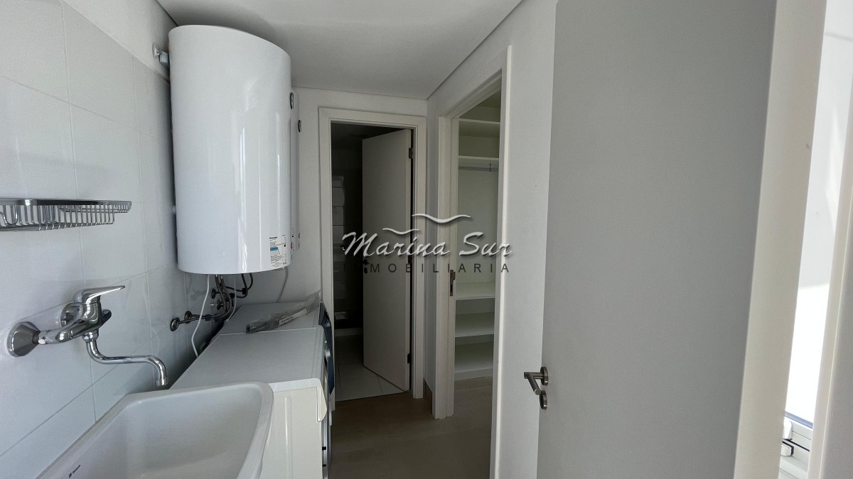 Apartamento ID.147 - Le Parc Torre ll - Increíble apartamento con vista al mar, 2 Suites y Servicio completo