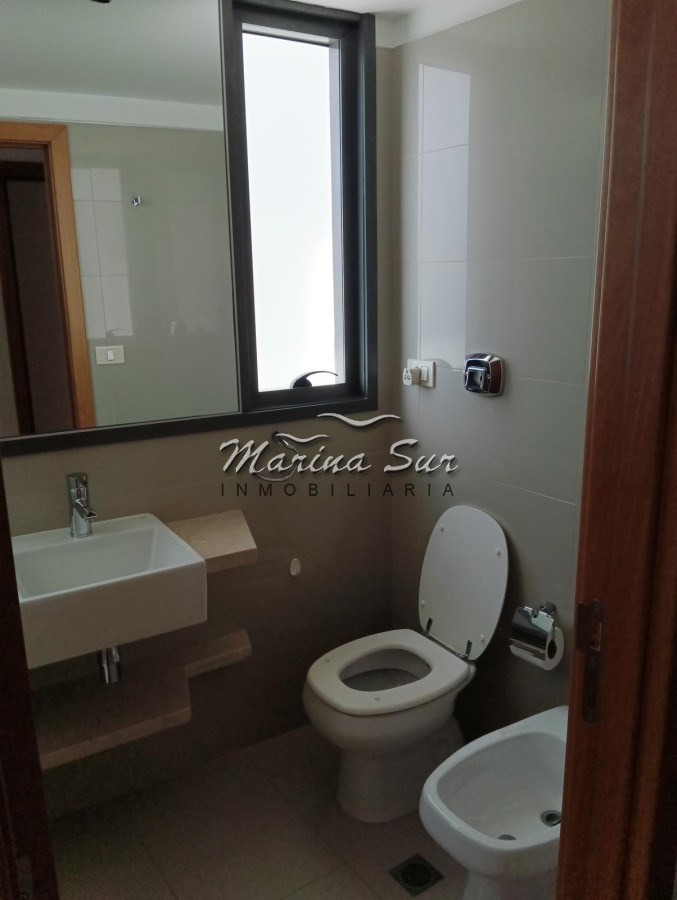 Apartamento ID.20 - Apartamento de tres dormitorios, en una de las mejores zonas de Punta del Este.