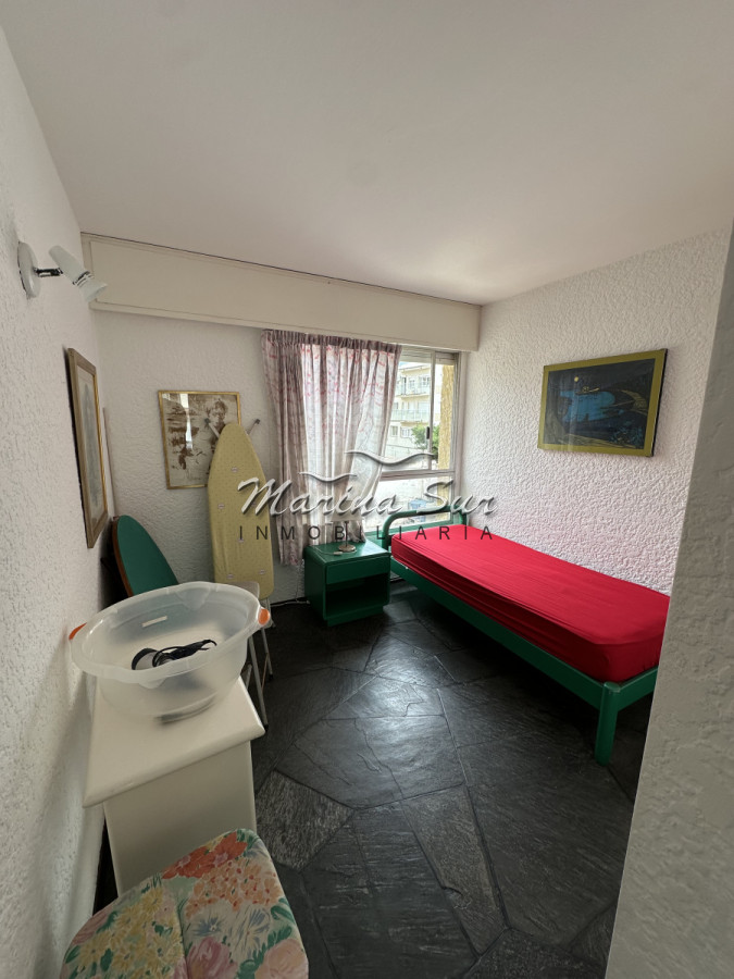 Apartamento ID.301 - OPORTUNIDAD Edificio LOBO 2 Dormitorios en VENTA