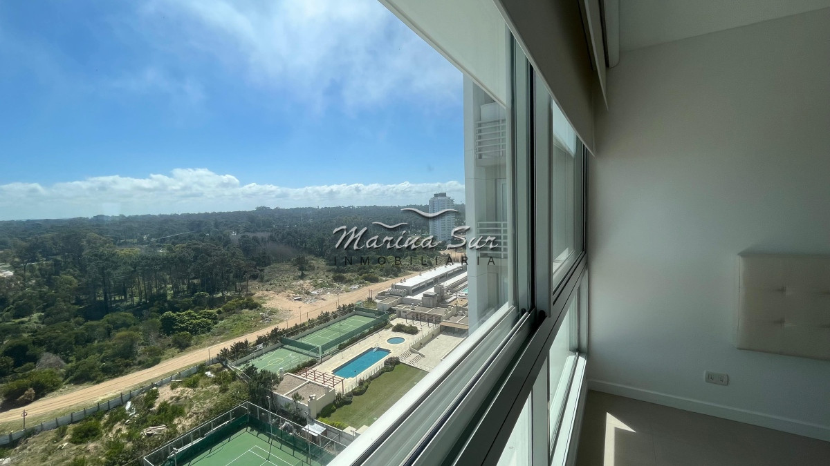 Apartamento ID.147 - Le Parc Torre ll - Increíble apartamento con vista al mar, 2 Suites y Servicio completo