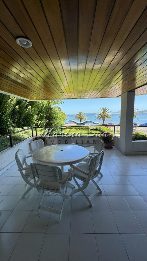 Apartamento ID.62 - Alquiler Anual Invernal 4 dormitorios 4 baños Excelente Zona Puerto