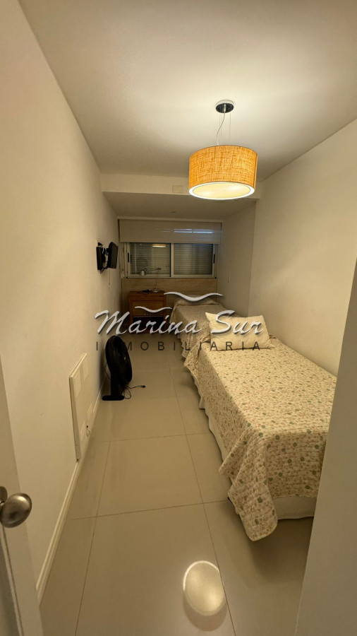 Apartamento ID.107 - Tiburon 1 en Venta 3 Dormitorios más Servicio