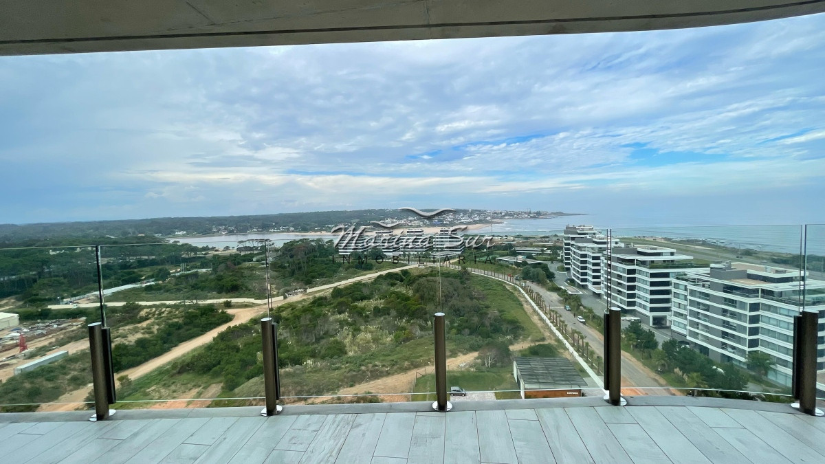 Apartamento ID.76 - En Venta y Alquiler Temporario Surfside 3 Dormitorios 4 Baños