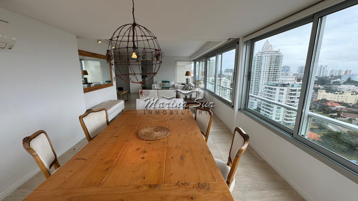 Apartamento ID.107 - Tiburon 1 en Venta 3 Dormitorios más Servicio