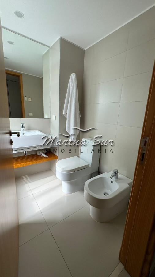 Apartamento ID.125 - Segunda Quincena de Enero Alquiler - Tiburón Océano 3 dormitorios más servicio completo