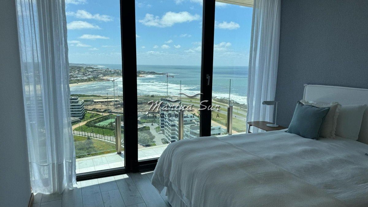 Apartamento ID.72 - Venta Apartamento Surfside 3 Dormitorios Piso Alto Sin Amoblar