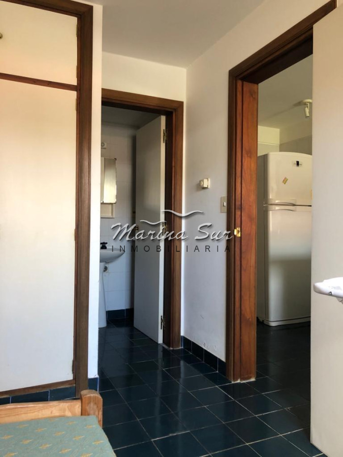 Apartamento ID.226 - En venta Edificio Barrenada Manantiales 3 Dormitorios y Servicio