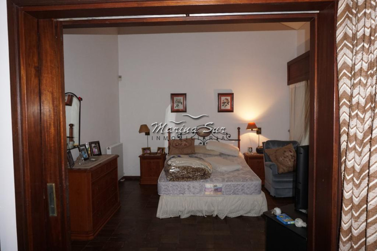 Casa ID.12 - Hermosa casa construida en sistema tradicional, zona residencial de Punta del Este cercana a colegios, Shopping, Playa.