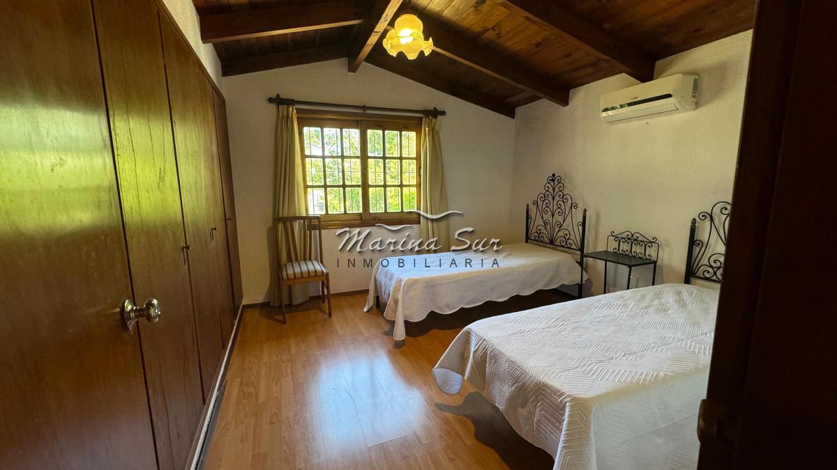 Casa ID.213 - Alquiler de verano 3 dormitorios más dependencia - San Rafael