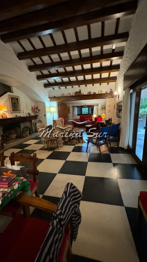 Casa ID.85 - Casa Parada 7 Mansa Venta 7 Dorm y 6 baños 