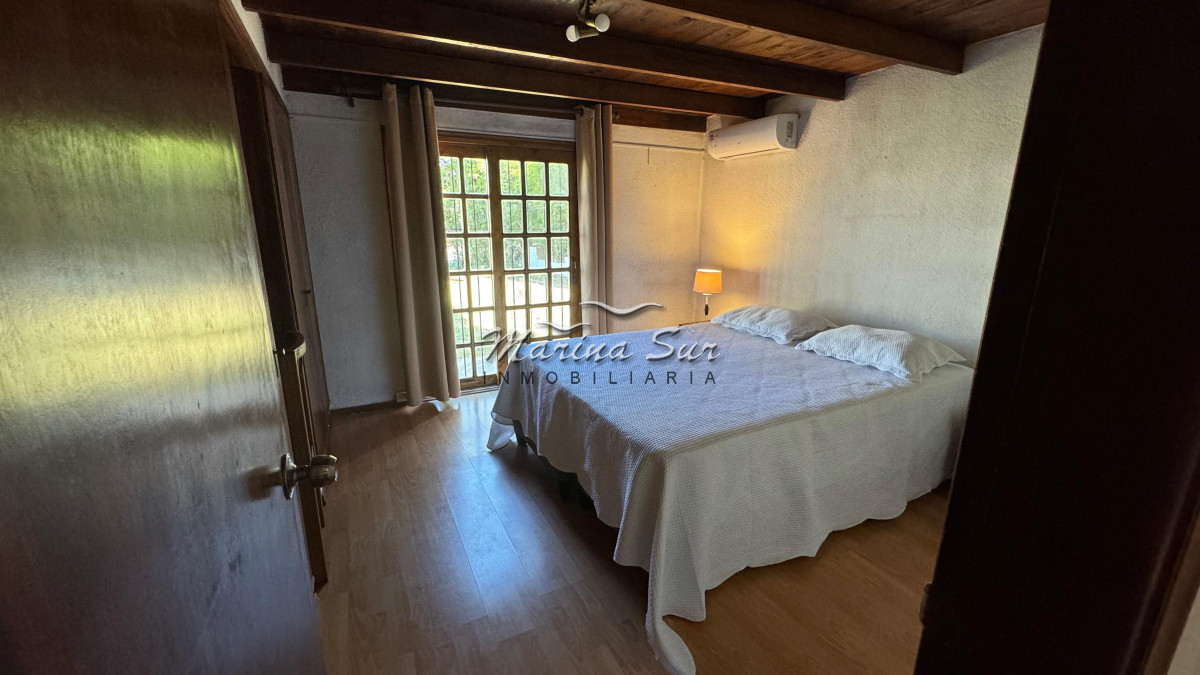 Casa ID.213 - Alquiler de verano 3 dormitorios más dependencia - San Rafael