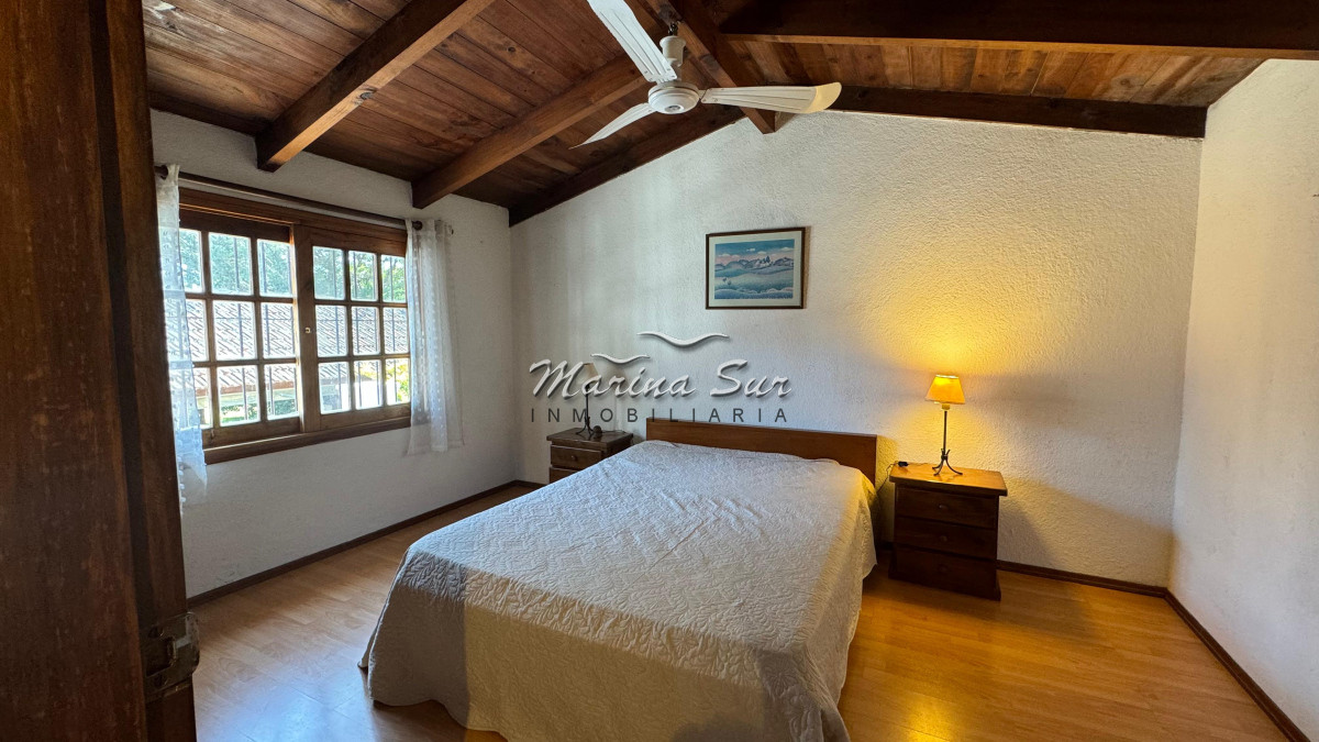 Casa ID.213 - Alquiler de verano 3 dormitorios más dependencia - San Rafael