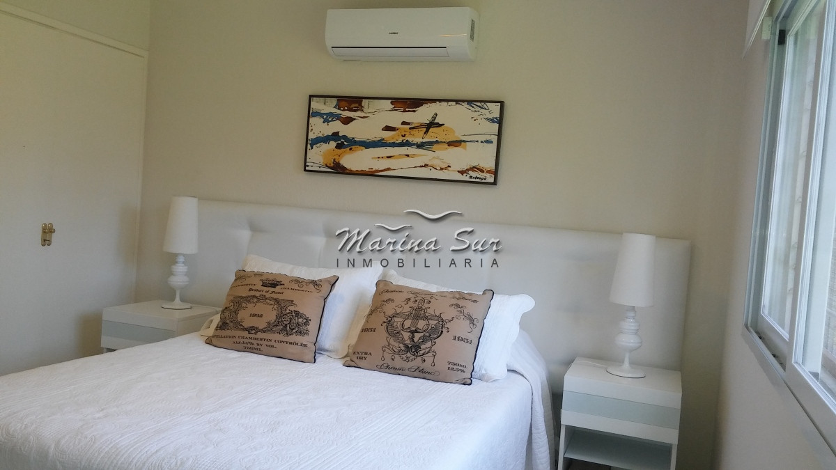 Casa ID.130 - Espectacular casa 4 dormitorios 4 baños y servicio