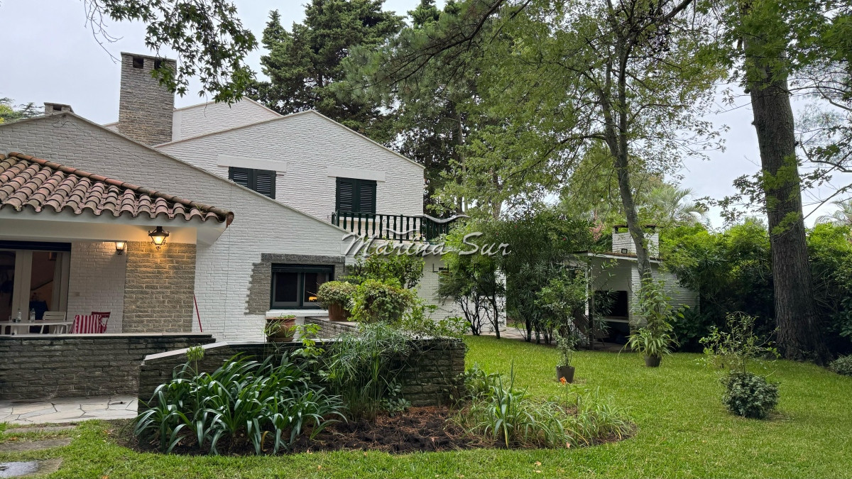 Casa ID.85 - Casa Parada 7 Mansa Venta 7 Dorm y 6 baños 