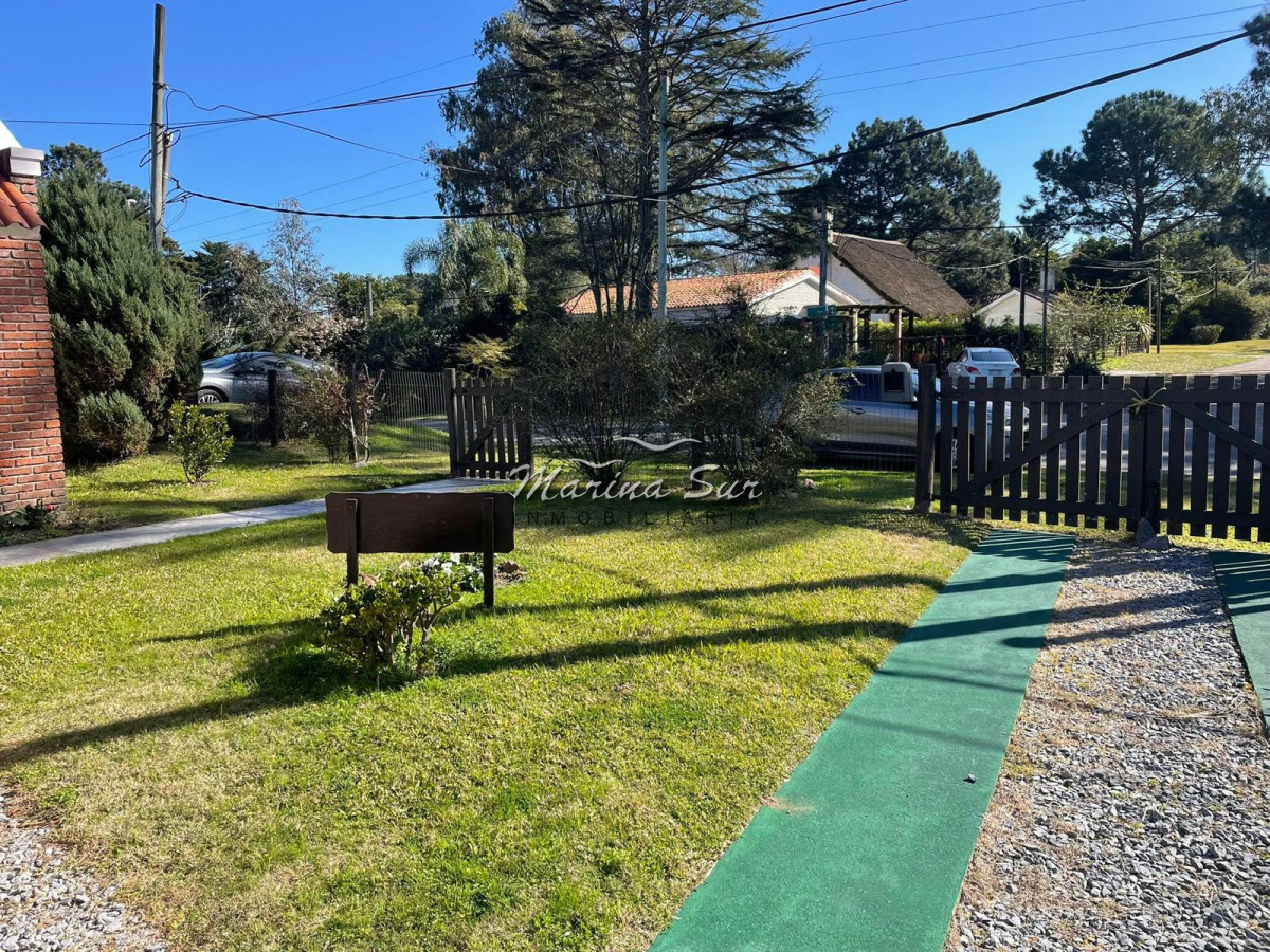 Casa ID.324 - Casa en venta en Barrio Pinares 