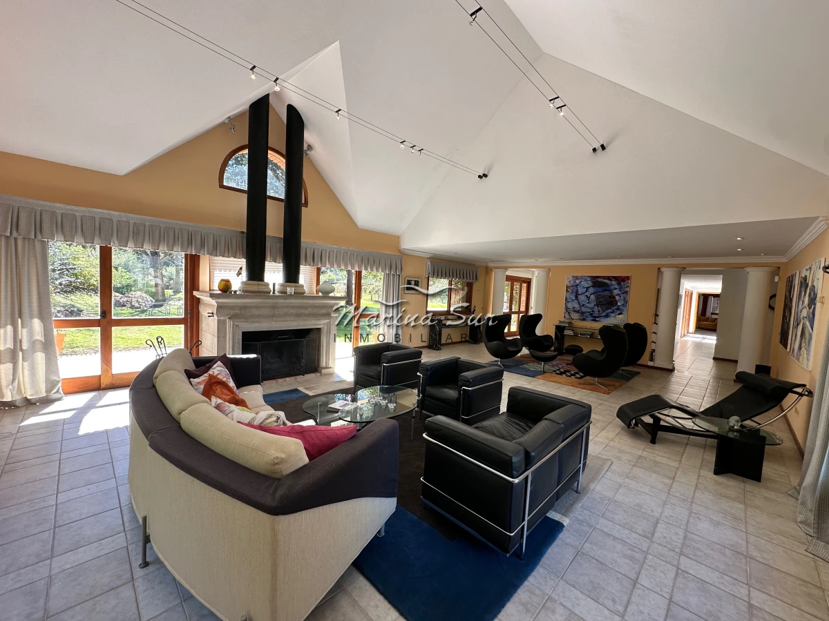 Casa ID.320 - Espectacular casa de 5 dormitorios en venta Golf