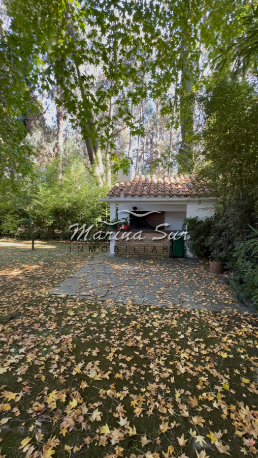 Local Comercial ID.303 - En Venta Local Comercial o Casa en Zona Hospital Britanico Punta del Este