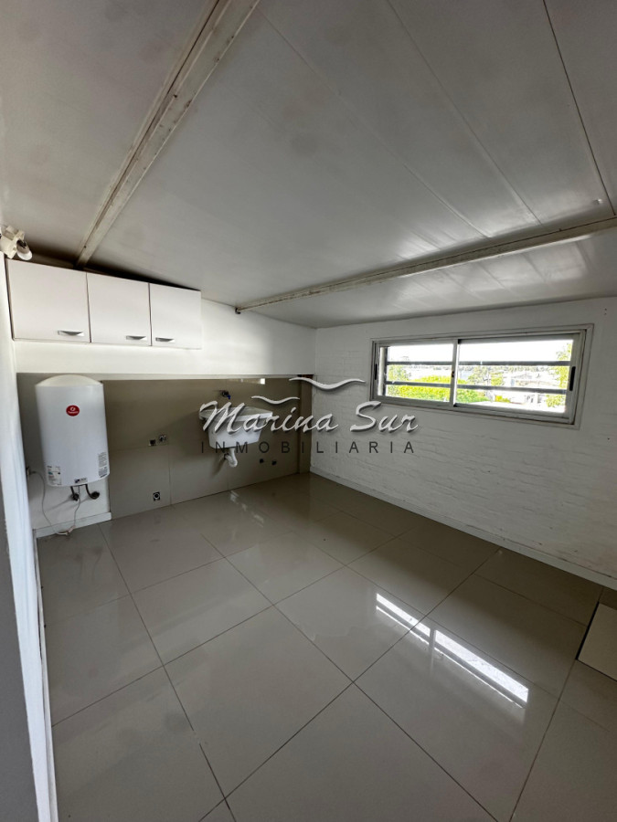 Local Comercial ID.306 - renta 13 porciento de renta 3 locales unidos ideal supermercado y viviendas en planta superior