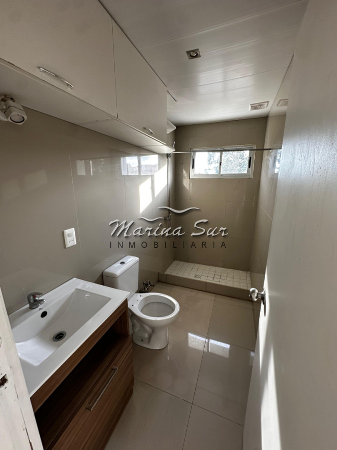 Local Comercial ID.306 - renta 13 porciento de renta 3 locales unidos ideal supermercado y viviendas en planta superior